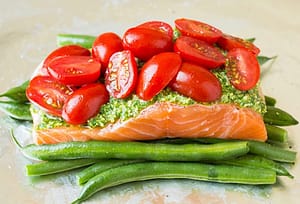 Papillote de saumon au pesto